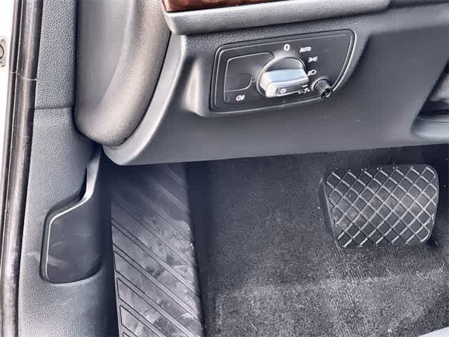 Thumbnail: 2013 Audi A6 - 29