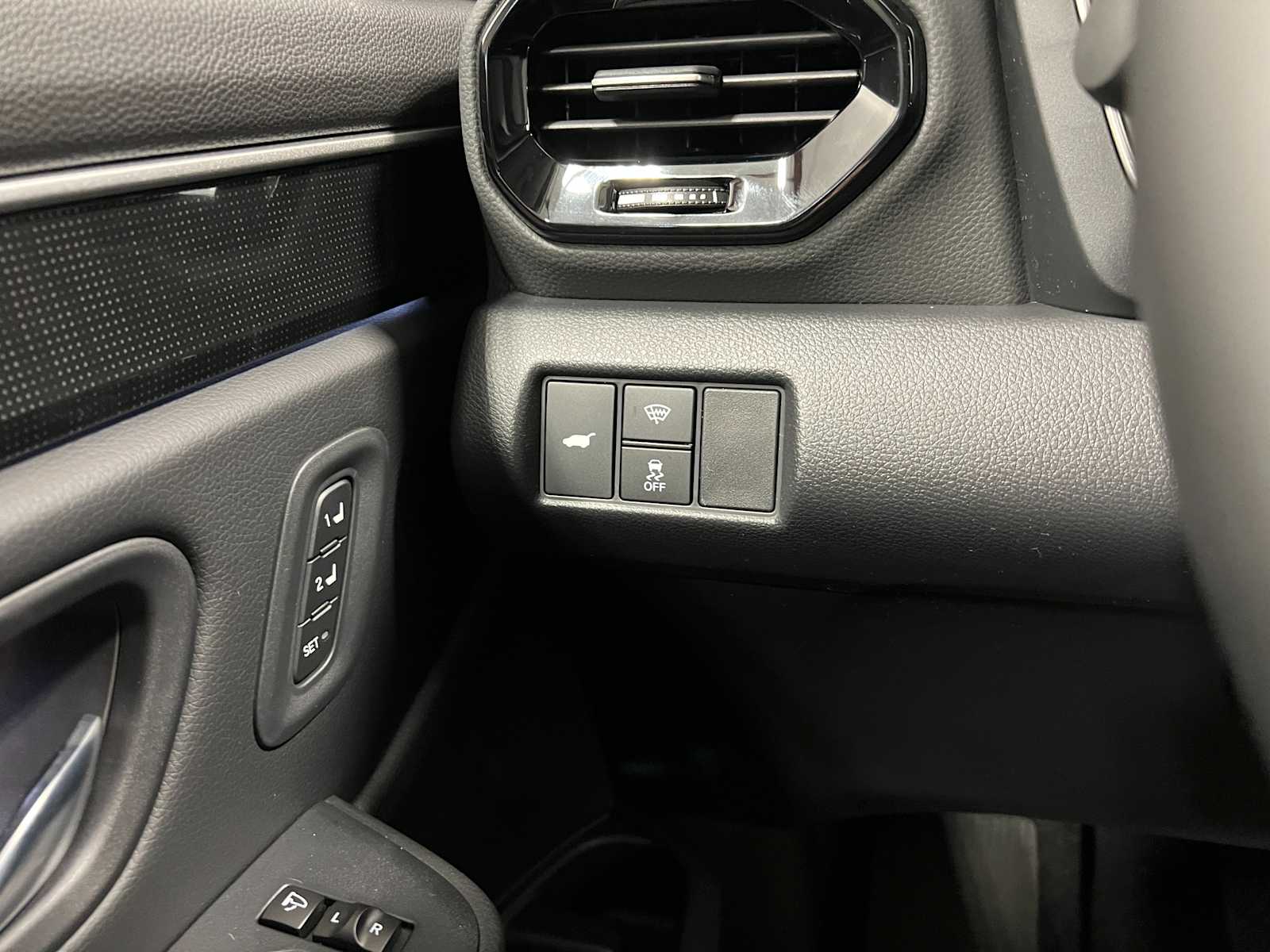2025 Honda Pilot Elite 12