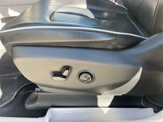 Thumbnail: 2021 Chrysler Pacifica - 31