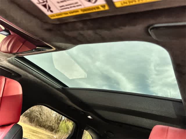 Thumbnail: 2020 Land Rover Range Rover Velar - 32