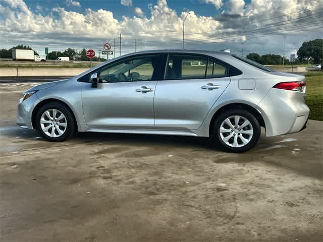 Thumbnail: 2023 Toyota Corolla - 4