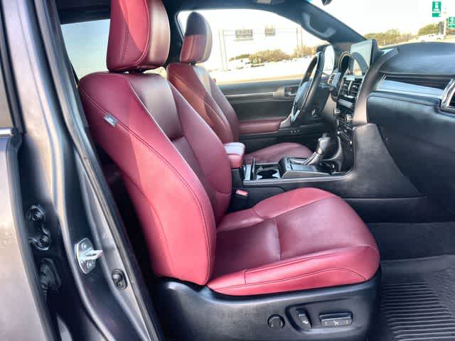 Thumbnail: 2022 Lexus GX - 12