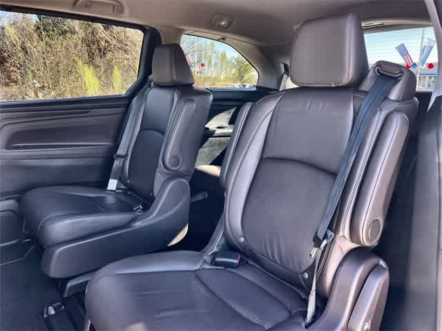 Thumbnail: 2023 Honda Odyssey - 14