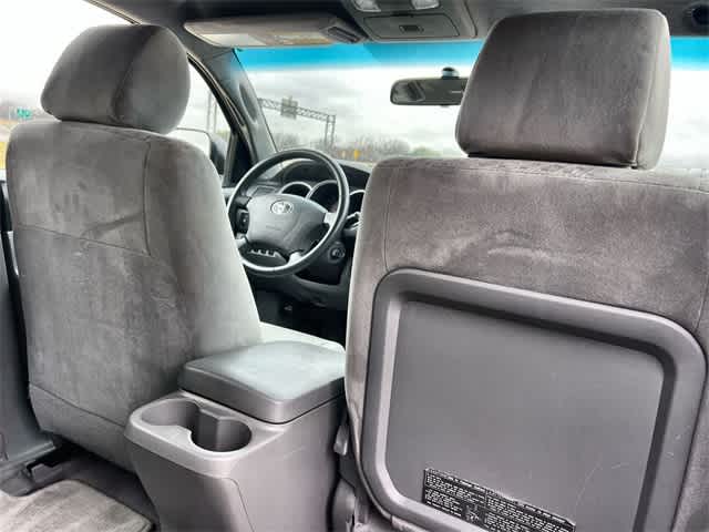 Thumbnail: 2006 Toyota Tacoma - 13