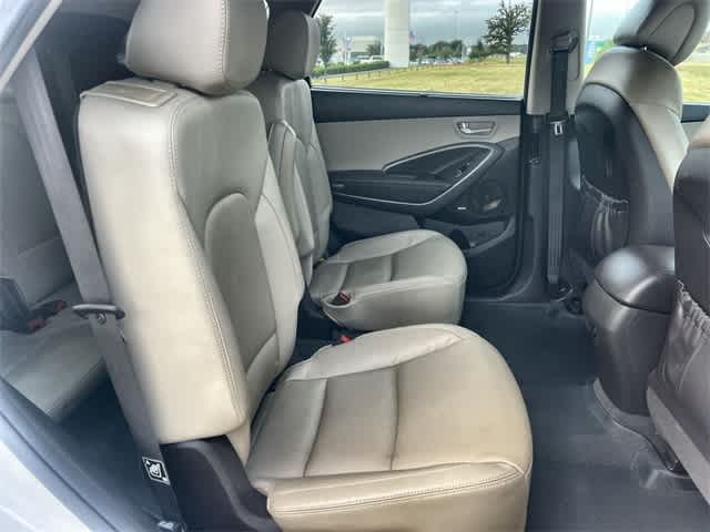 Thumbnail: 2016 Hyundai Santa Fe - 14