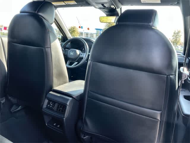 Thumbnail: 2025 Honda CR-V - 13