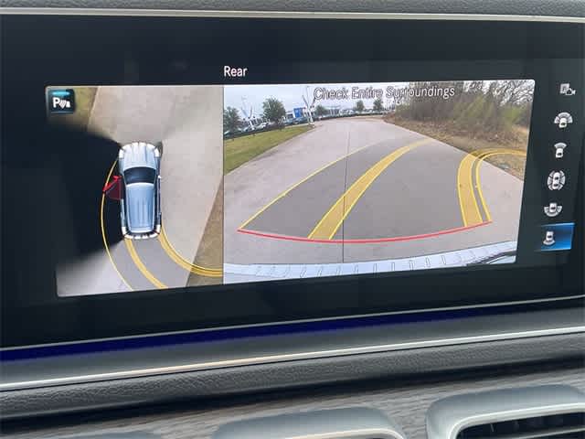 Thumbnail: 2022 Mercedes-Benz GLE - 26