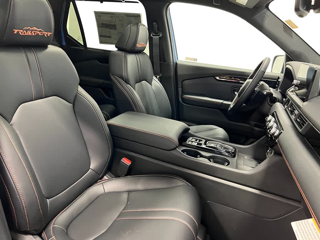 Thumbnail: 2025 Honda Pilot - 38