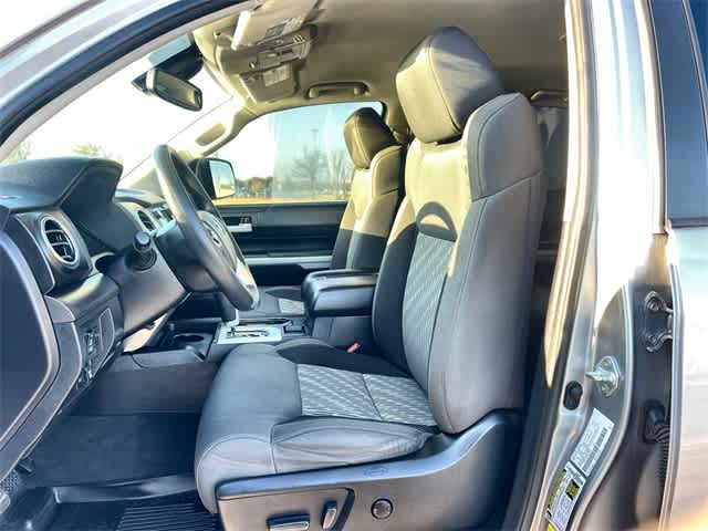 Thumbnail: 2021 Toyota Tundra - 11