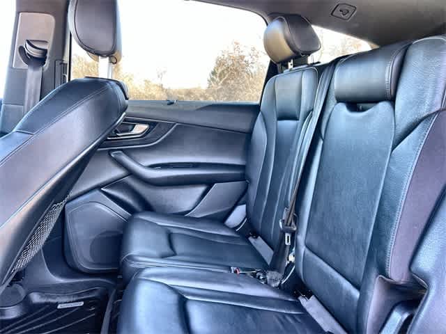 Thumbnail: 2017 Audi Q7 - 14