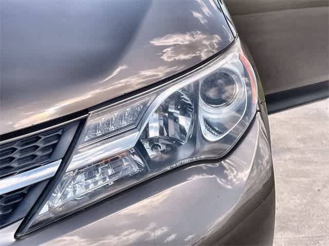 Thumbnail: 2014 Toyota RAV4 - 24