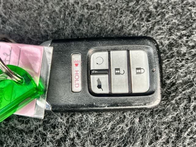 Thumbnail: 2022 Honda Pilot - 21