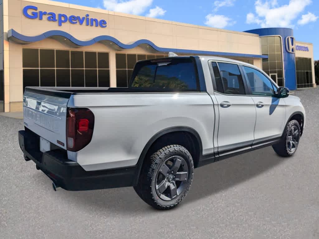 Thumbnail: 2025 Honda Ridgeline - 4
