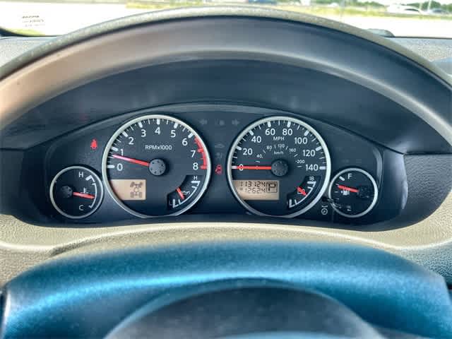 2005 Nissan Pathfinder XE 16
