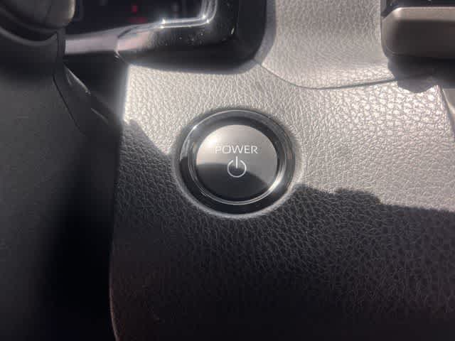 Thumbnail: 2025 Toyota Camry - 28