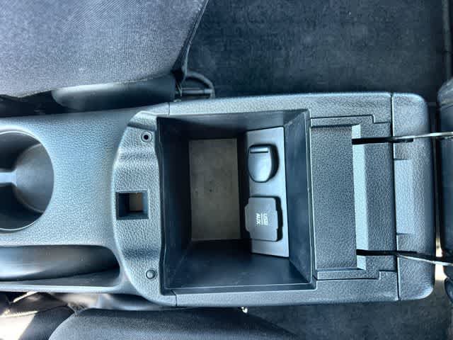 Thumbnail: 2015 Nissan Sentra - 27