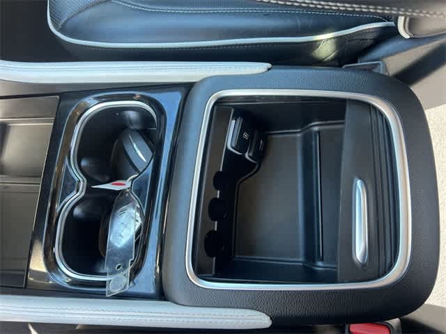 Thumbnail: 2021 Chrysler Pacifica - 27