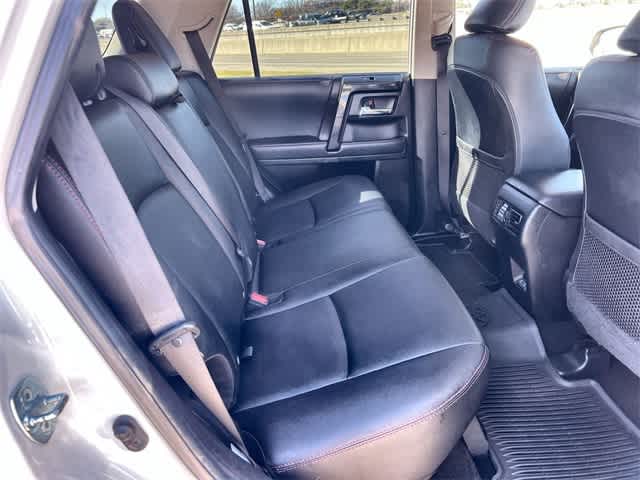 Thumbnail: 2021 Toyota 4Runner - 14