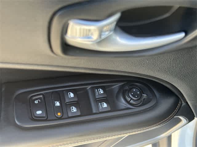 Thumbnail: 2020 Jeep Compass - 30