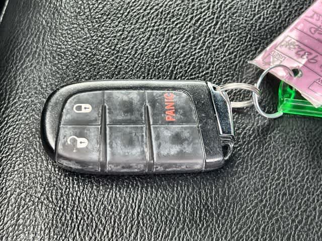 Thumbnail: 2022 Jeep Compass - 21