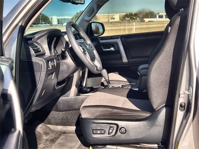 Thumbnail: 2022 Toyota 4Runner - 3