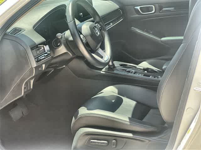 2022 Honda Civic Hatchback EX-L photo 3