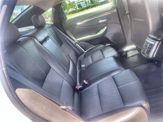 2019 Chevrolet Impala LT 14