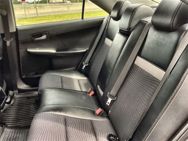 Thumbnail: 2012 Toyota Camry - 14