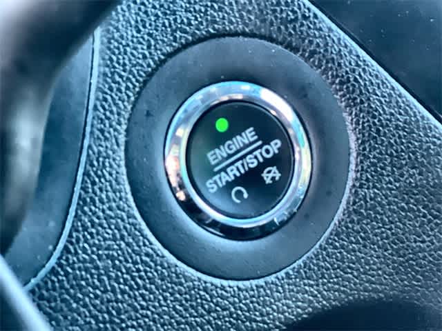 Thumbnail: 2016 Ford Explorer - 28