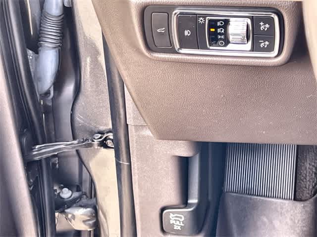 Thumbnail: 2020 Lincoln Aviator - 29