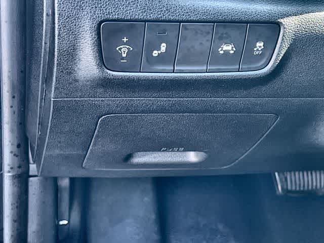 Thumbnail: 2019 Hyundai Kona - 29