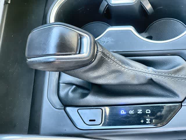 Thumbnail: 2024 Toyota Highlander - 16