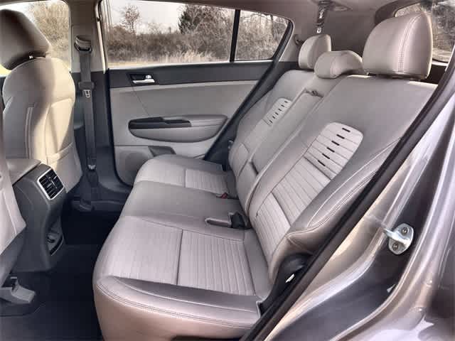 Thumbnail: 2017 Kia Sportage - 14