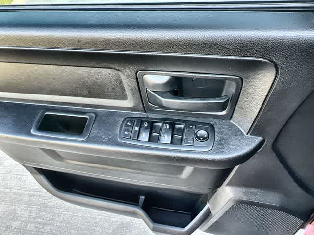 Thumbnail: 2014 RAM 1500 - 28