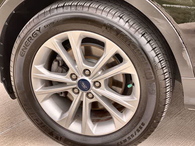 Thumbnail: 2019 Ford Escape - 9