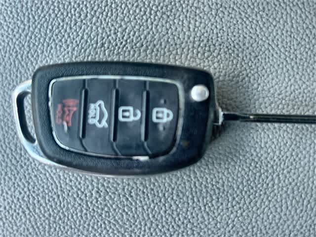 Thumbnail: 2016 Hyundai Sonata - 21