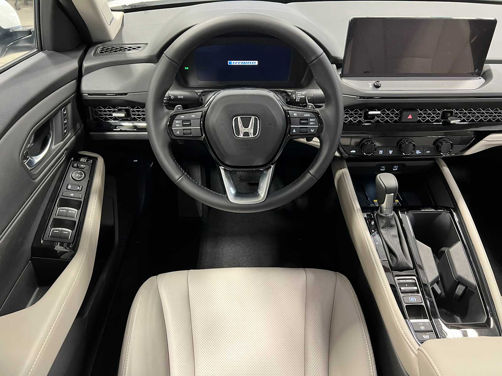 Thumbnail: 2025 Honda Accord - 16
