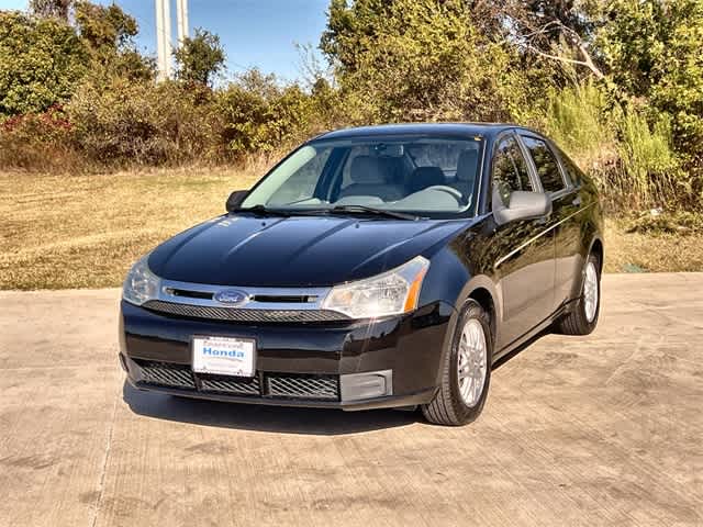 Thumbnail: 2009 Ford Focus - 2