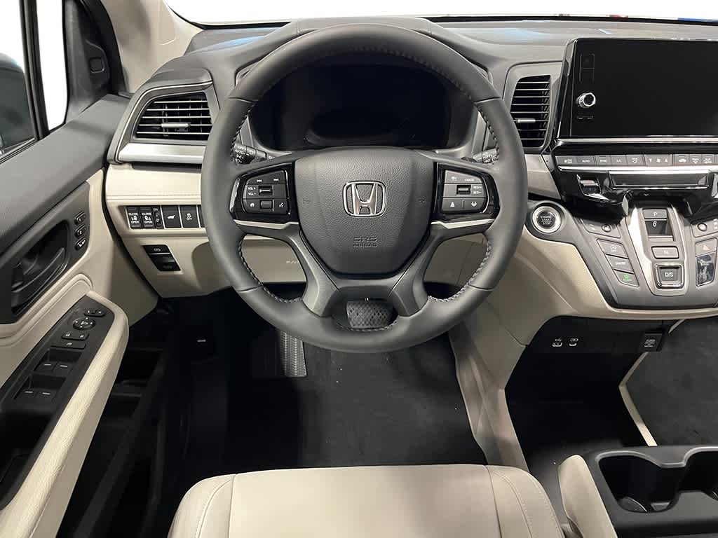 Thumbnail: 2025 Honda Odyssey - 16
