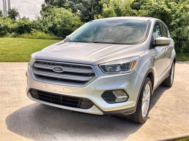 2019 Ford Escape SE 2