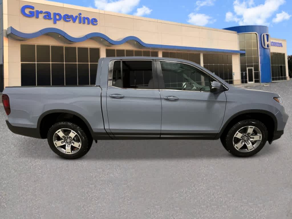 Thumbnail: 2025 Honda Ridgeline - 8