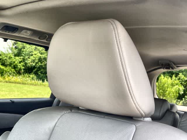 Thumbnail: 2015 Honda Odyssey - 25