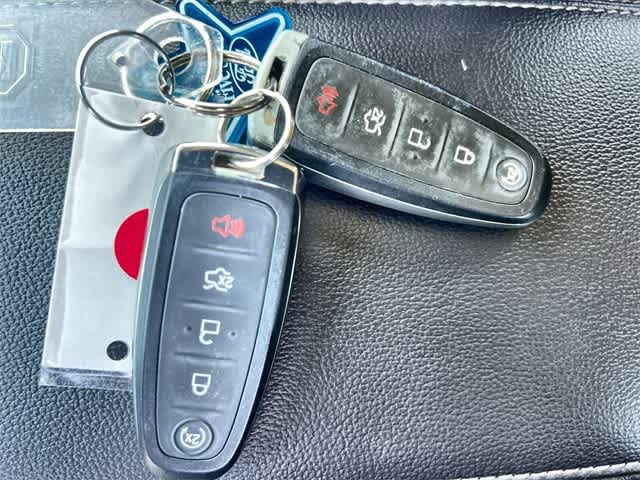 2019 Ford Escape SE 22