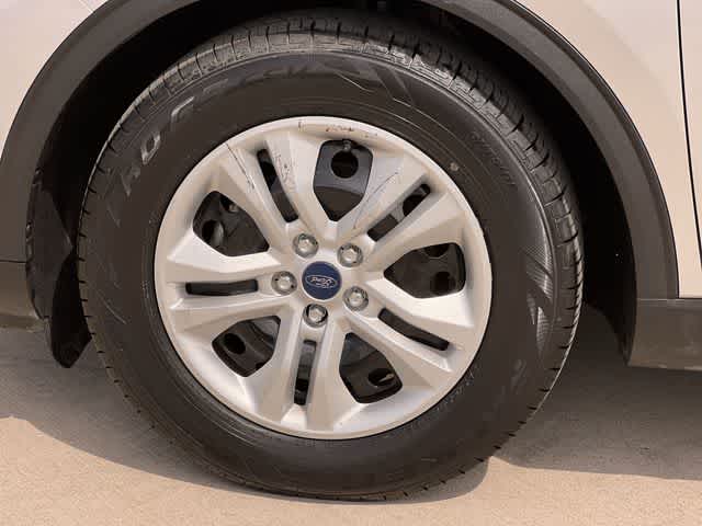 Thumbnail: 2020 Ford Escape - 9