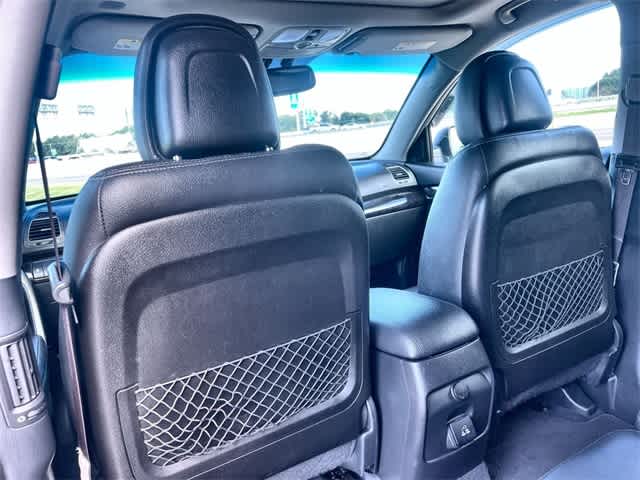 Thumbnail: 2015 Kia Sorento - 13