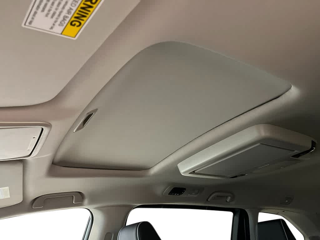 Thumbnail: 2026 Honda Odyssey - 15