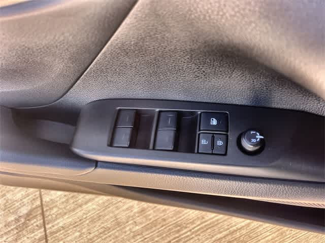 Thumbnail: 2022 Toyota Camry - 29