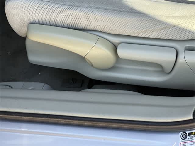 2012 Honda Civic LX 29