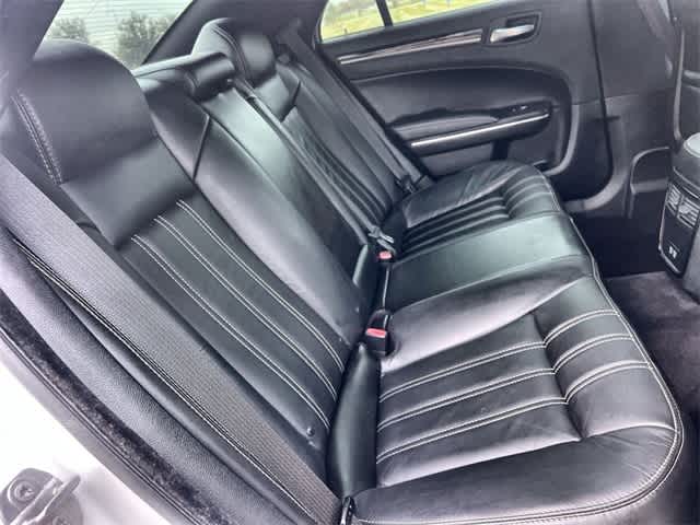 Thumbnail: 2018 Chrysler 300 - 14