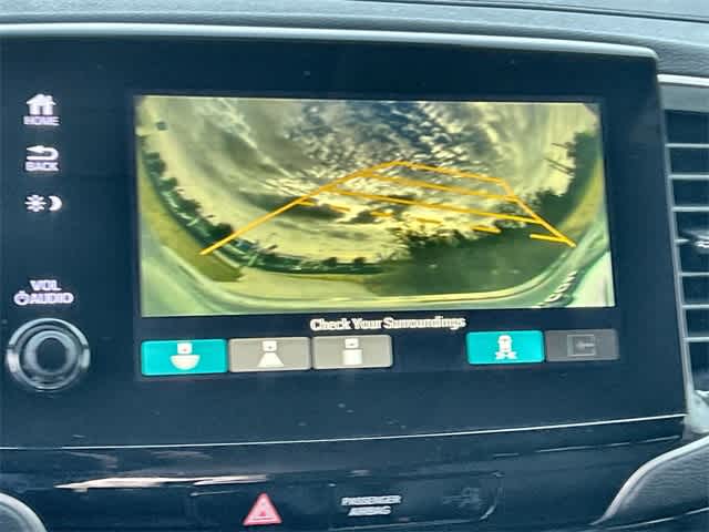 Thumbnail: 2021 Honda Pilot - 26